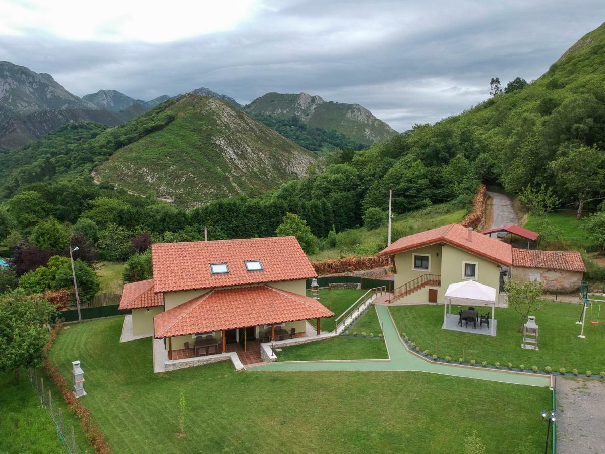 El Campo Mateo Apartamentos Onís Exterior foto